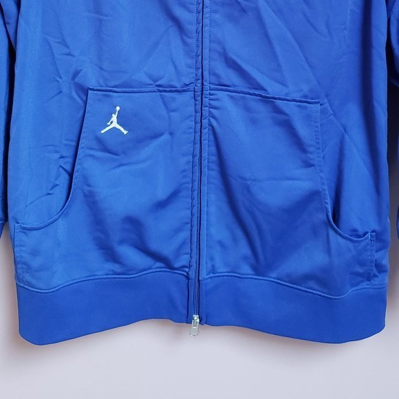 Jordan's Men's Size Medium Blue Training Jersey . - Pre-Owned - Picture 4 of 7